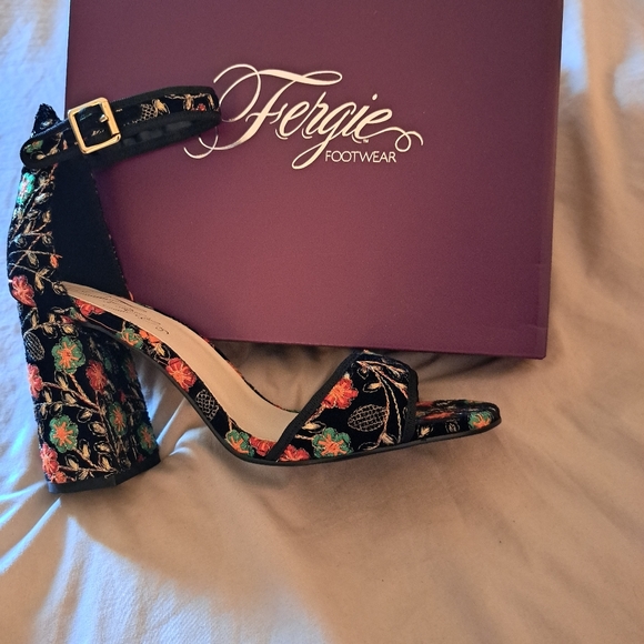 Fergie Footwear, 11M, Black - Picture 9 of 9